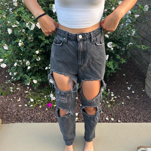 Urban Outfitters Pants - Urban outfitters BDG mom high rise jeans